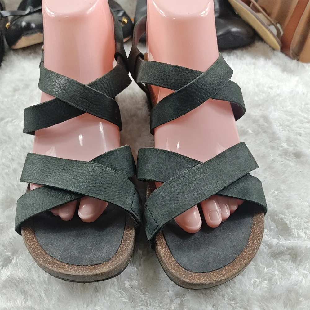 Teva Mahonia Wedge Sandals Bundles  Cross Strap Black/Green Leather Women Sz 8.5 - Picture 3 of 12